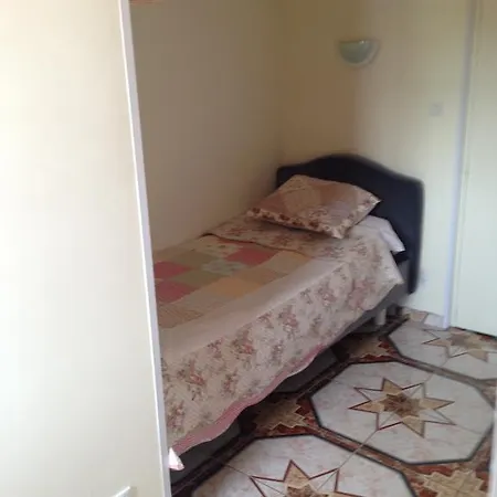 מלון La Galiote אגדה